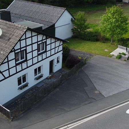 Lochhof Zwei - Eifelurlaub Mit Farmcharme Villa Hellenthal Ngoại thất bức ảnh