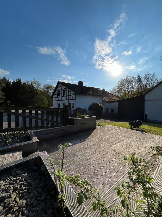 Lochhof Zwei - Eifelurlaub Mit Farmcharme Villa Hellenthal Ngoại thất bức ảnh
